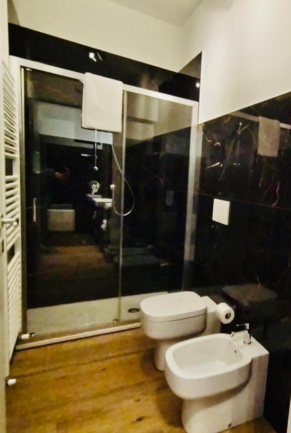 Hh Hermoso Housing Asti Dış mekan fotoğraf