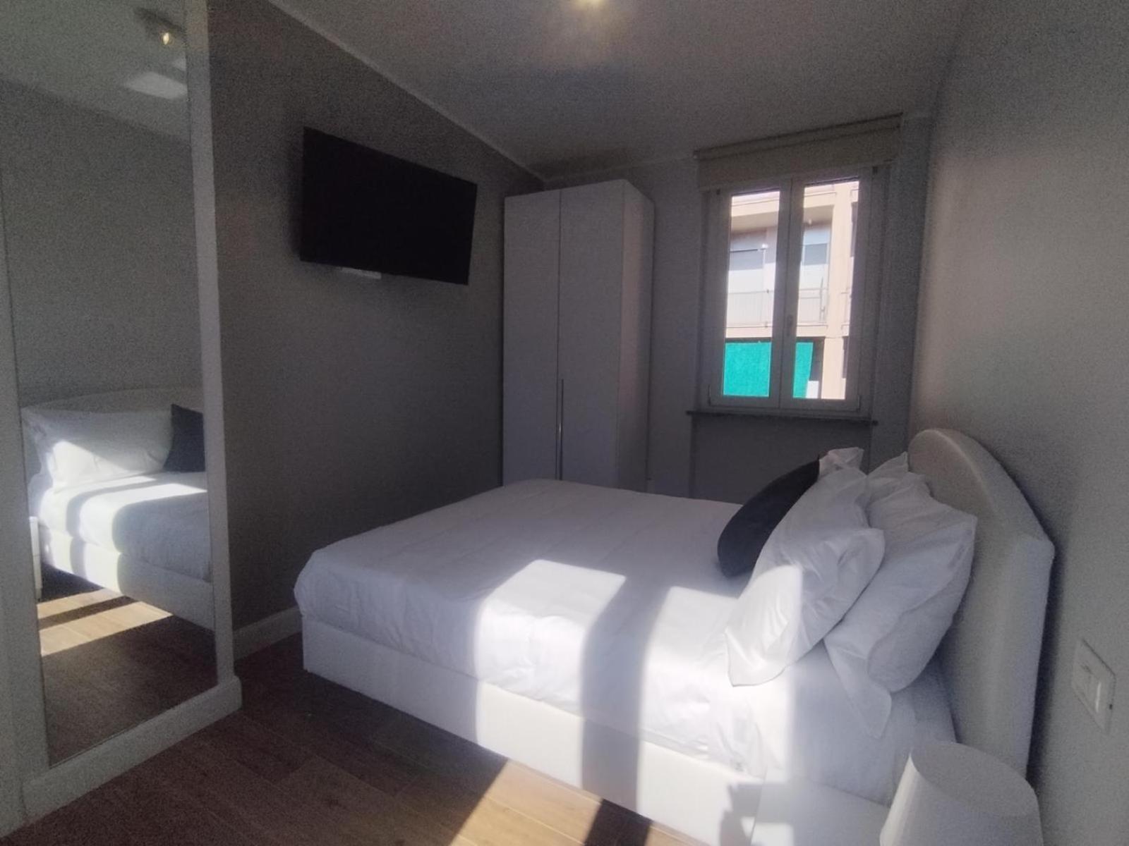 Hh Hermoso Housing Asti Dış mekan fotoğraf